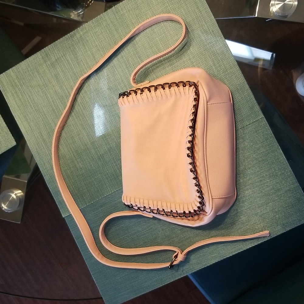 A wonderful, elegant crossbody Torrid bag!, soft pink, very clean inside and out